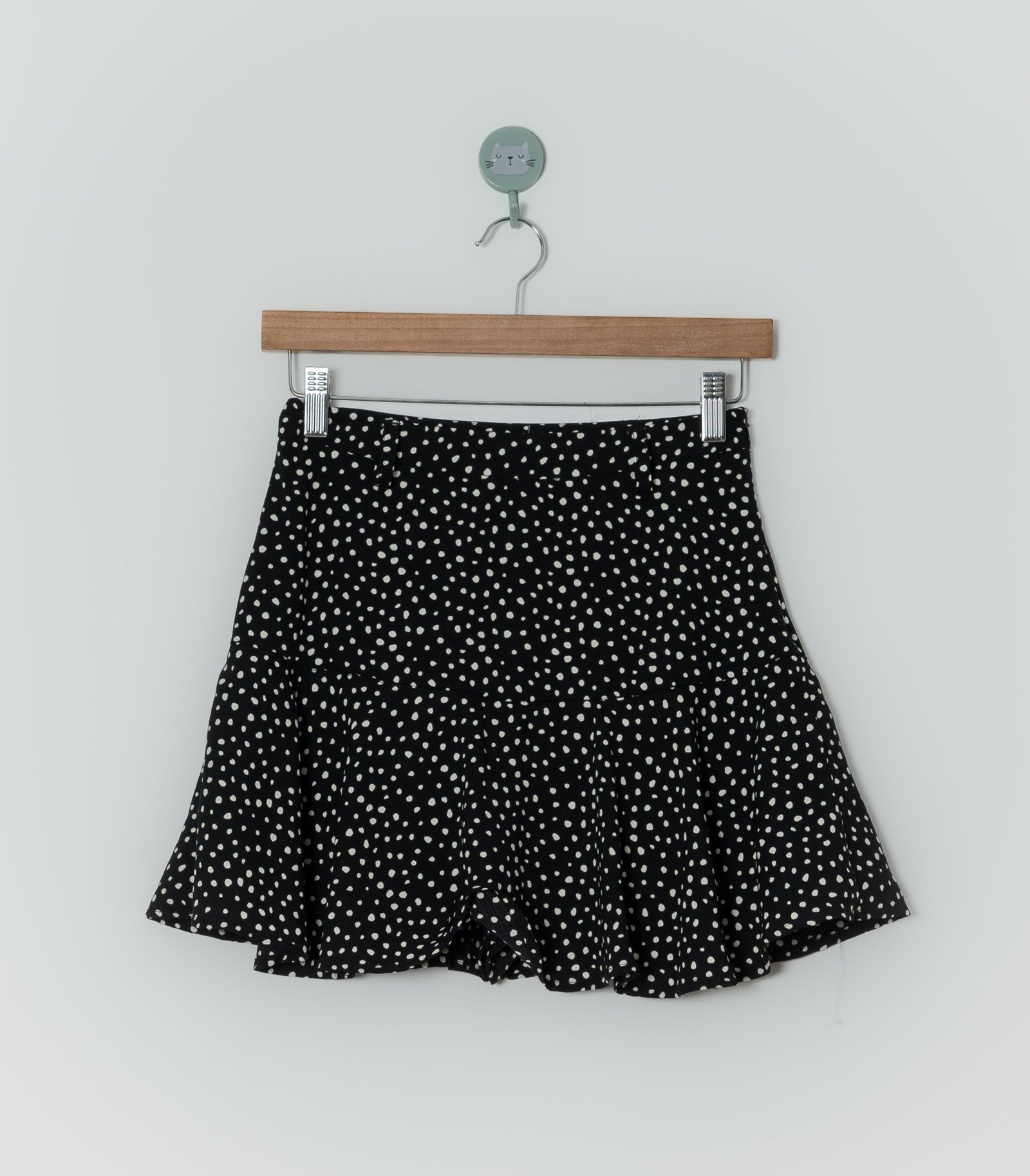 FALDA SHORT NEGRA LUNARES  STRADIVARIUS  S