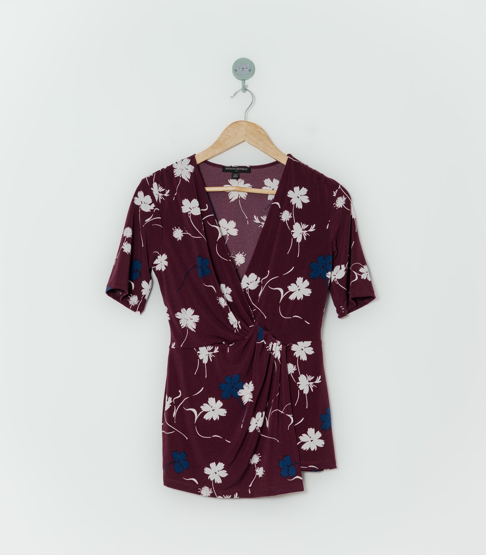 BLUSA VINO FLORES  BANANA REPUBLIC  XS