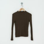 BUZO VERDE  TAHARI  S