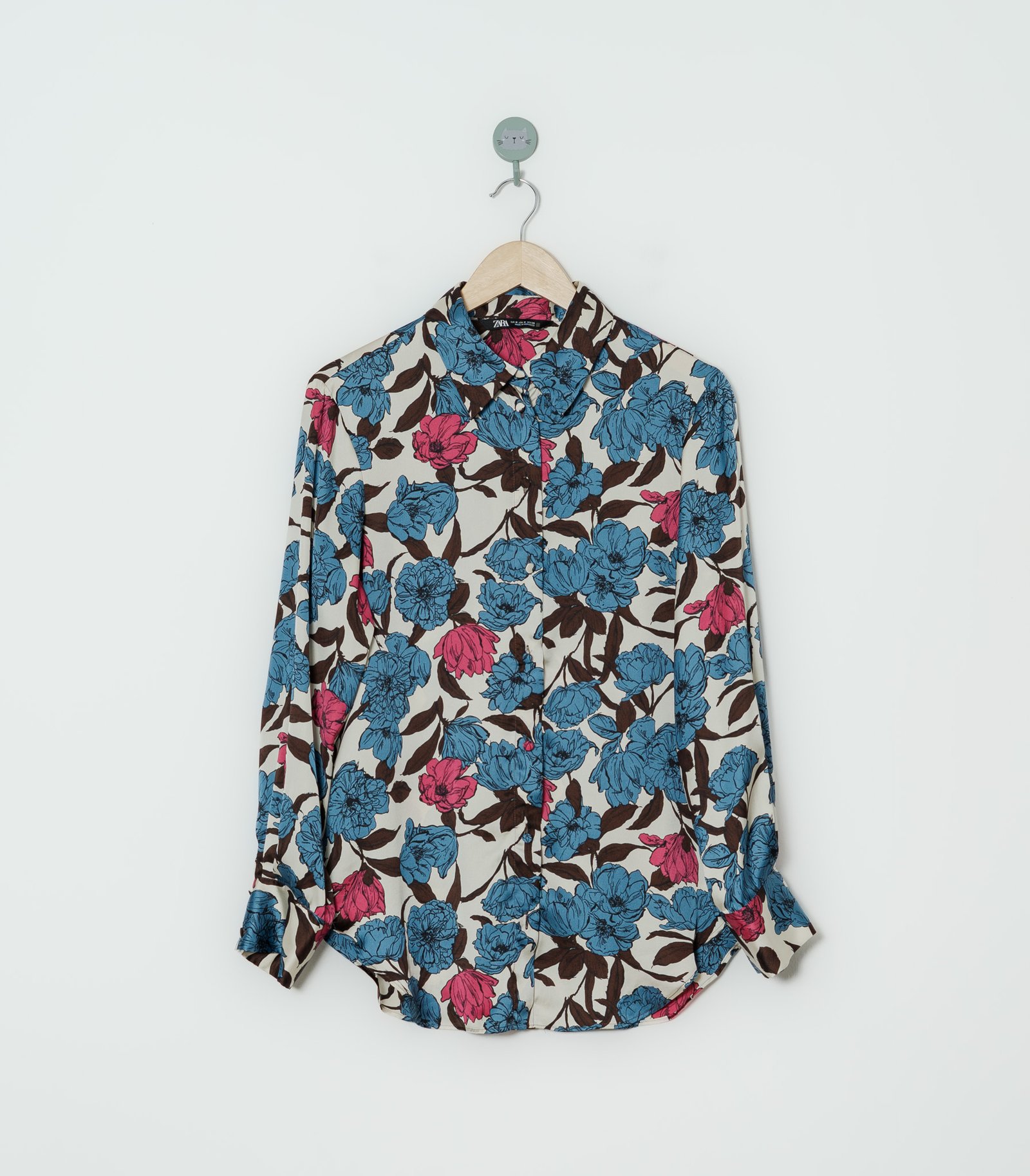 CAMISA BEIGE FLORES  ZARA  M