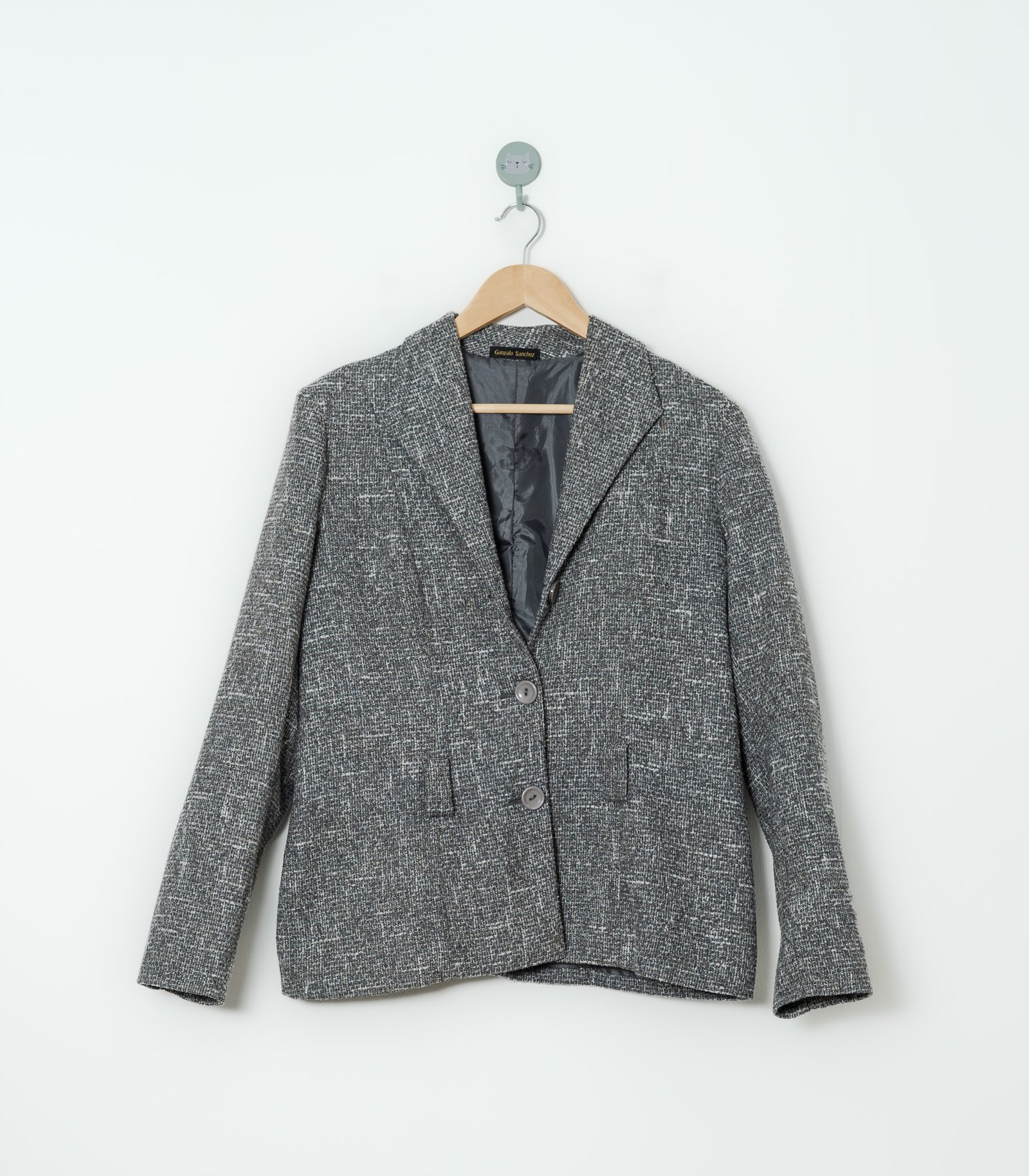 Blazer  Gonzalo Sánchez  L