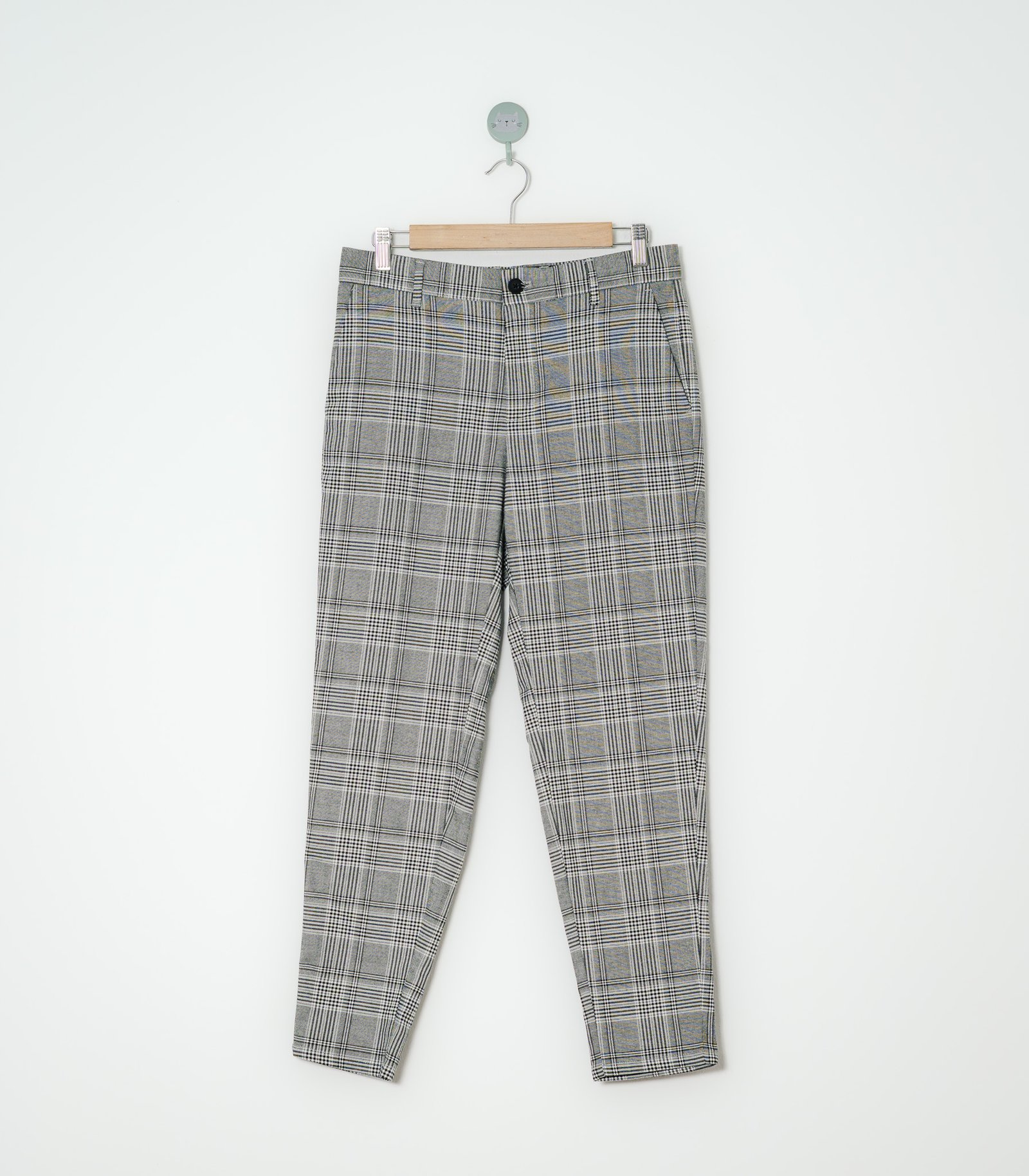 Pantalón  Bershka  08