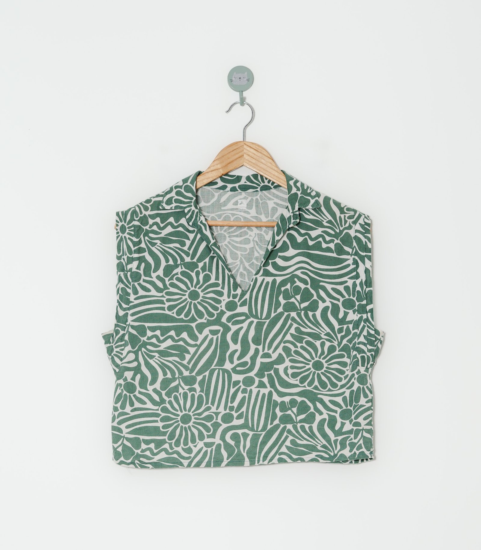 Crop Top  Panda  L