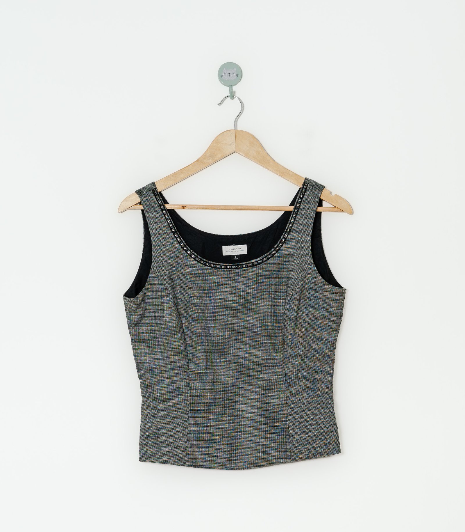Top  Tahari  M