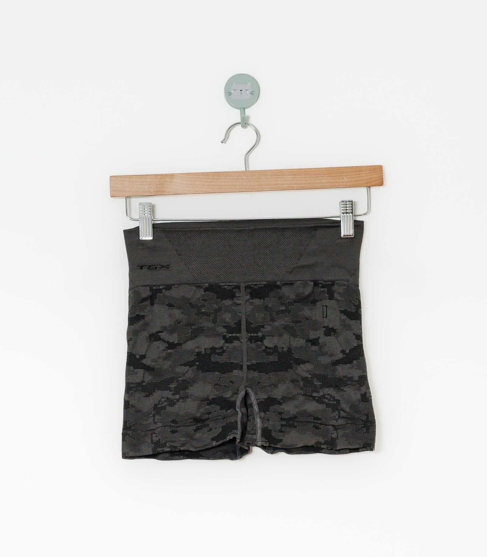 Short  XS